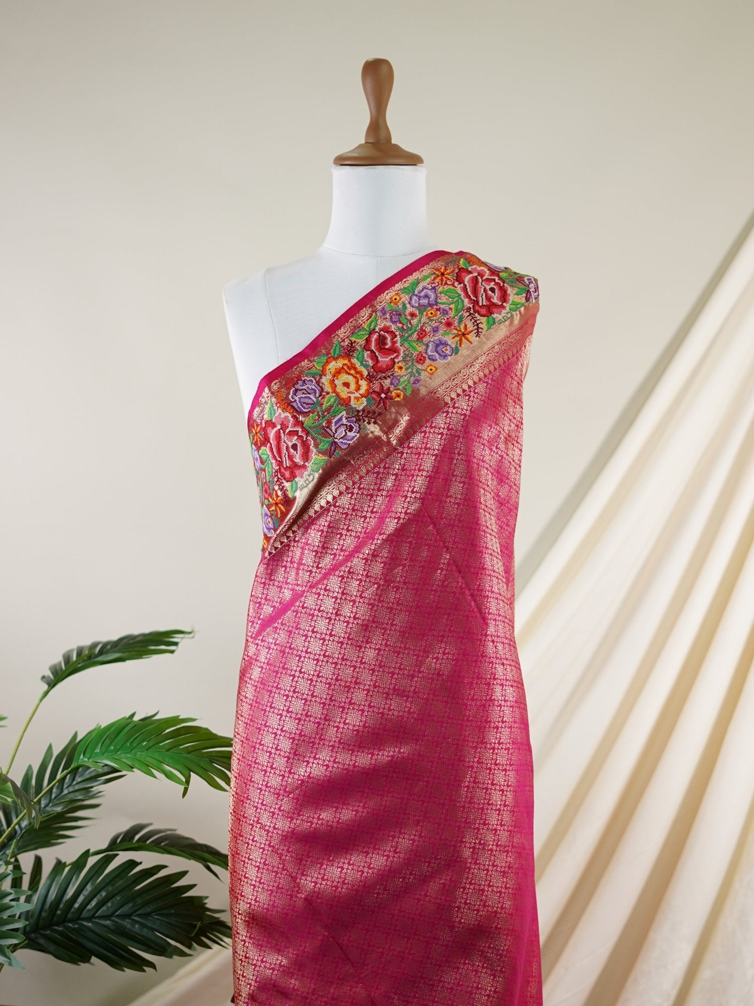 Kanchipuram Silk Pink 100% Pure Silk  - Manoranjitham Weaves - Handloom Store