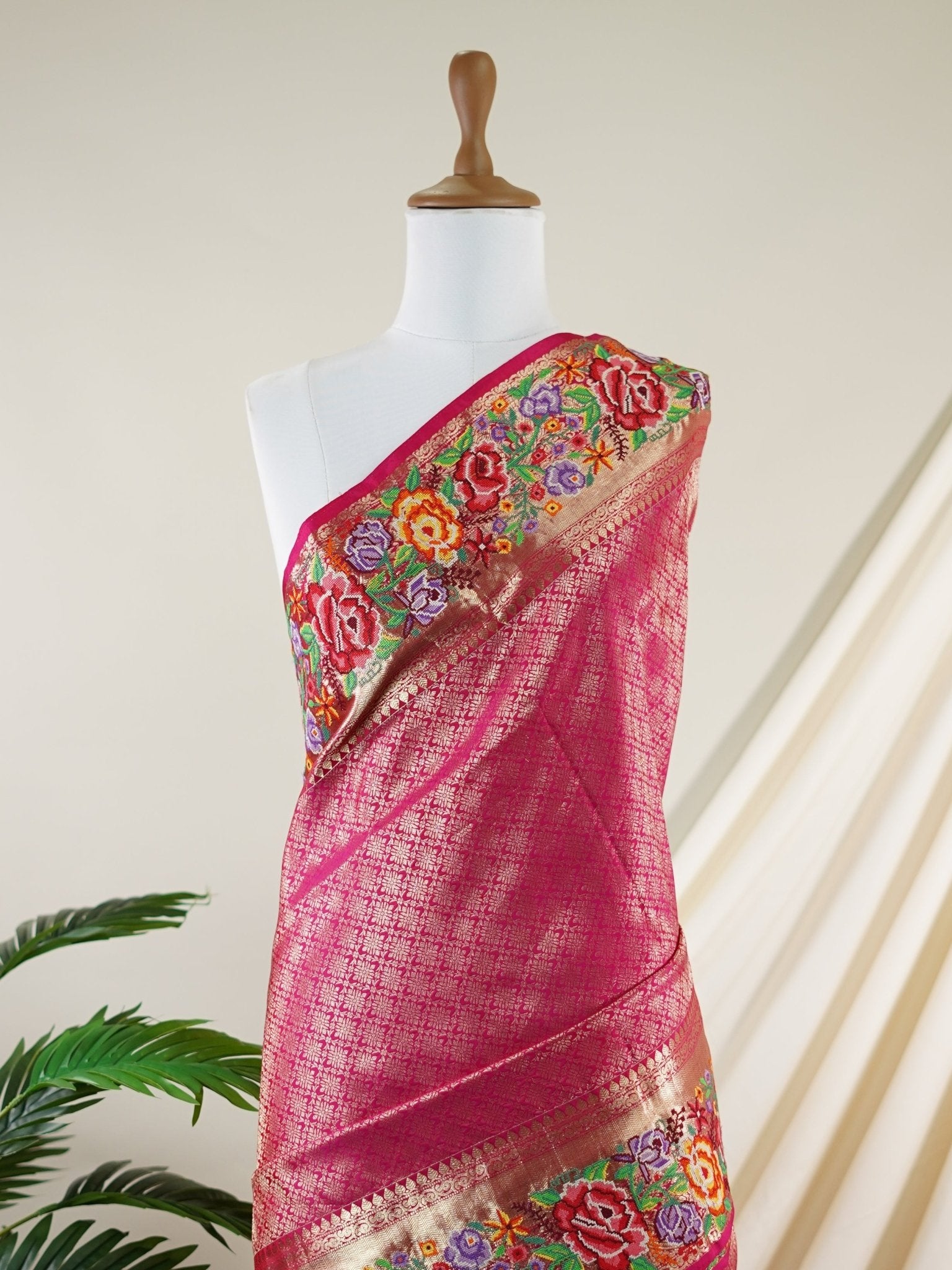 Kanchipuram Silk Pink 100% Pure Silk  - Manoranjitham Weaves - Handloom Store