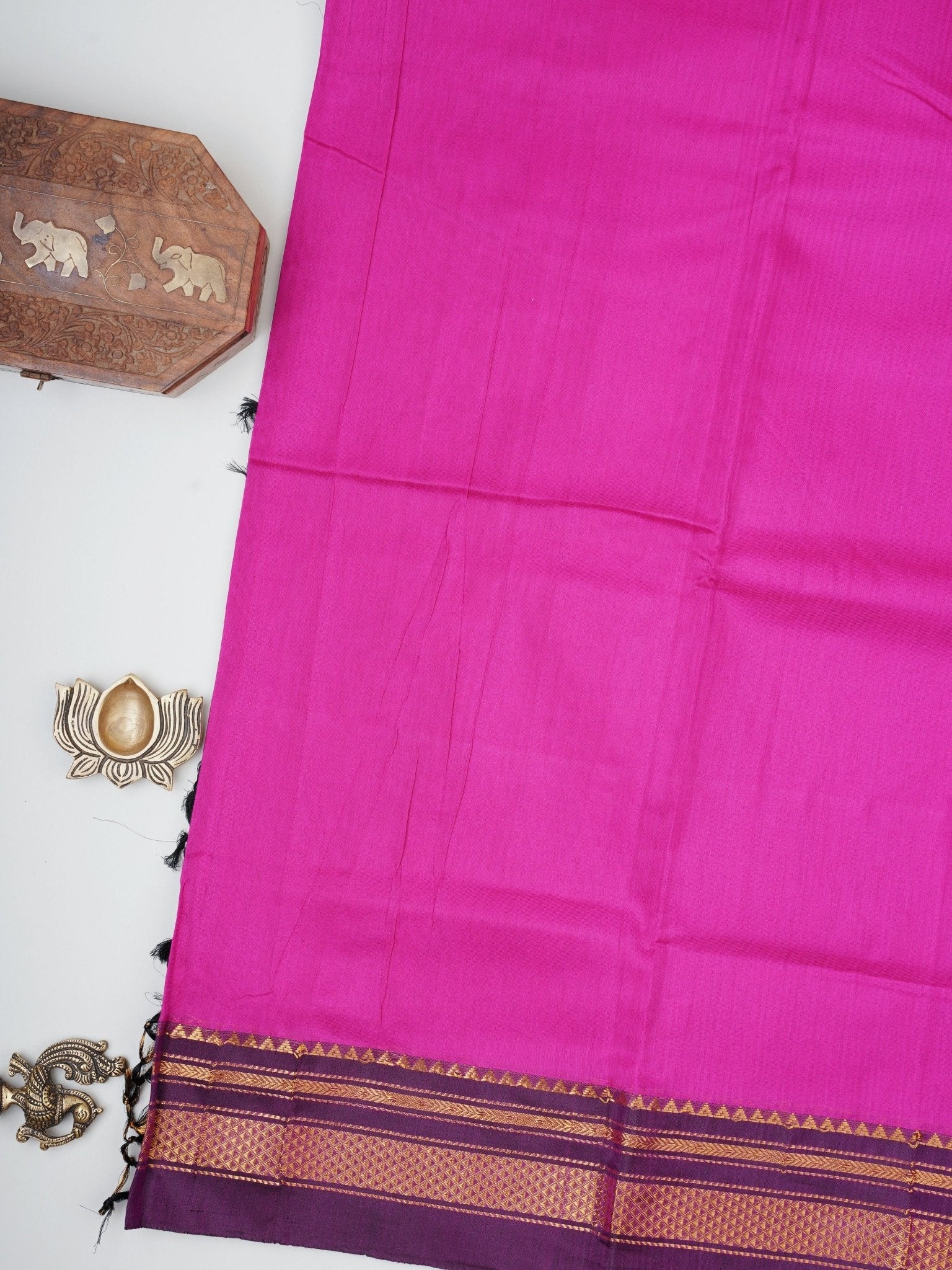 Narayanpet  100% Handspun Cotton - Manoranjitham Weaves - Handloom Store