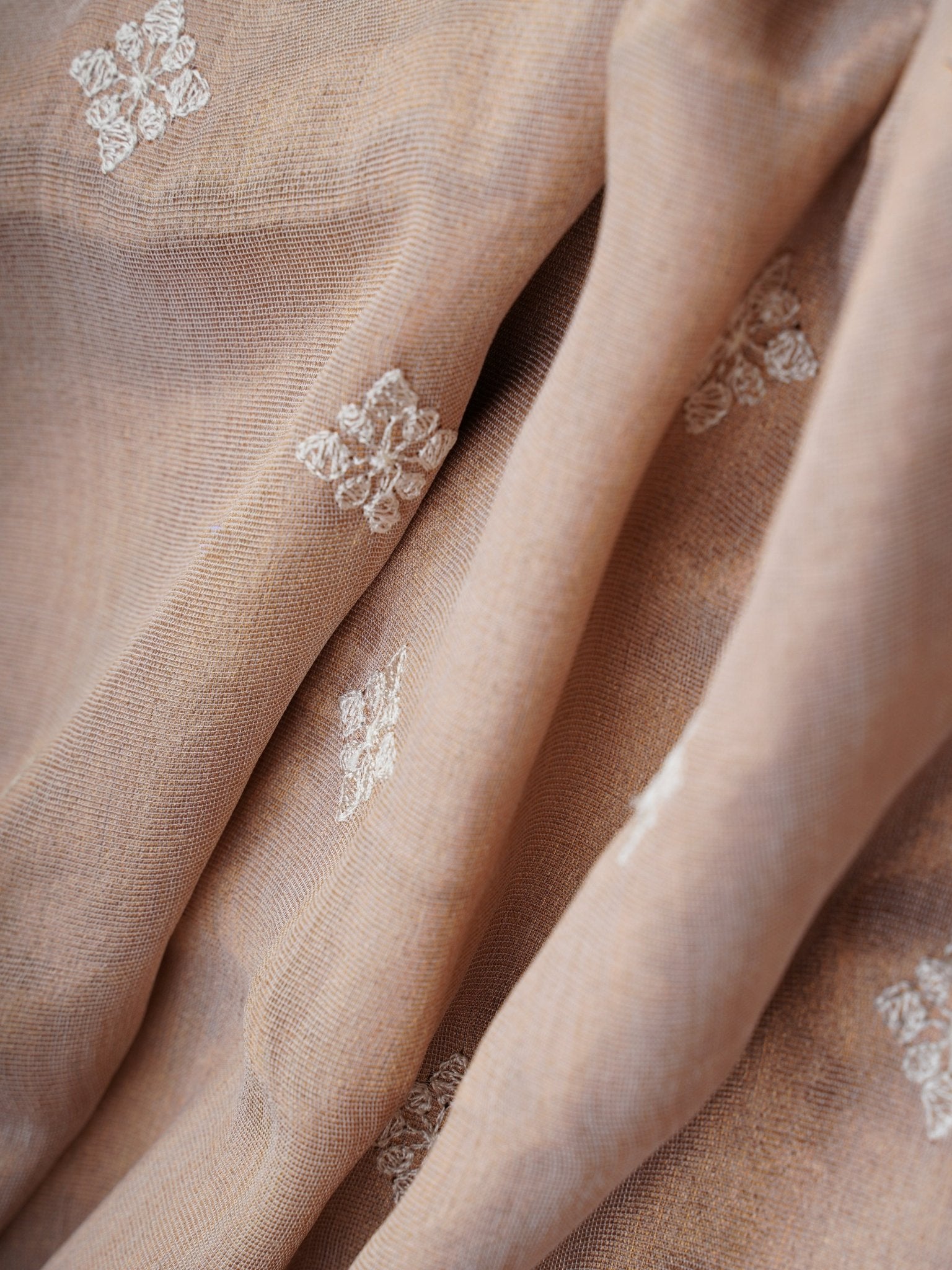 Gadwal Silk  100% Pure Silk  Manoranjitham Weaves - Handloom Store